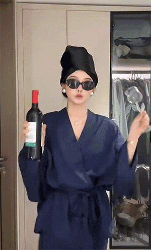 吹干好？10分钟轻松养成女明星「绸缎发」冰球突破豪华版手机版洗完头自然风干还是(图7)